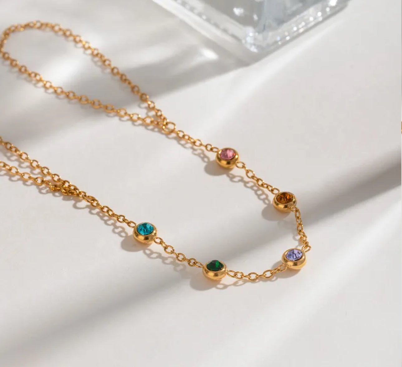 Lucinda hand bracelet