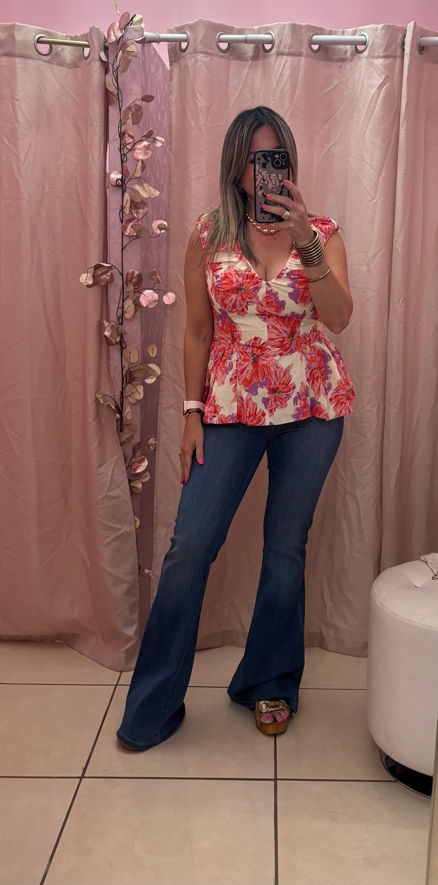 Emilia Flower Top